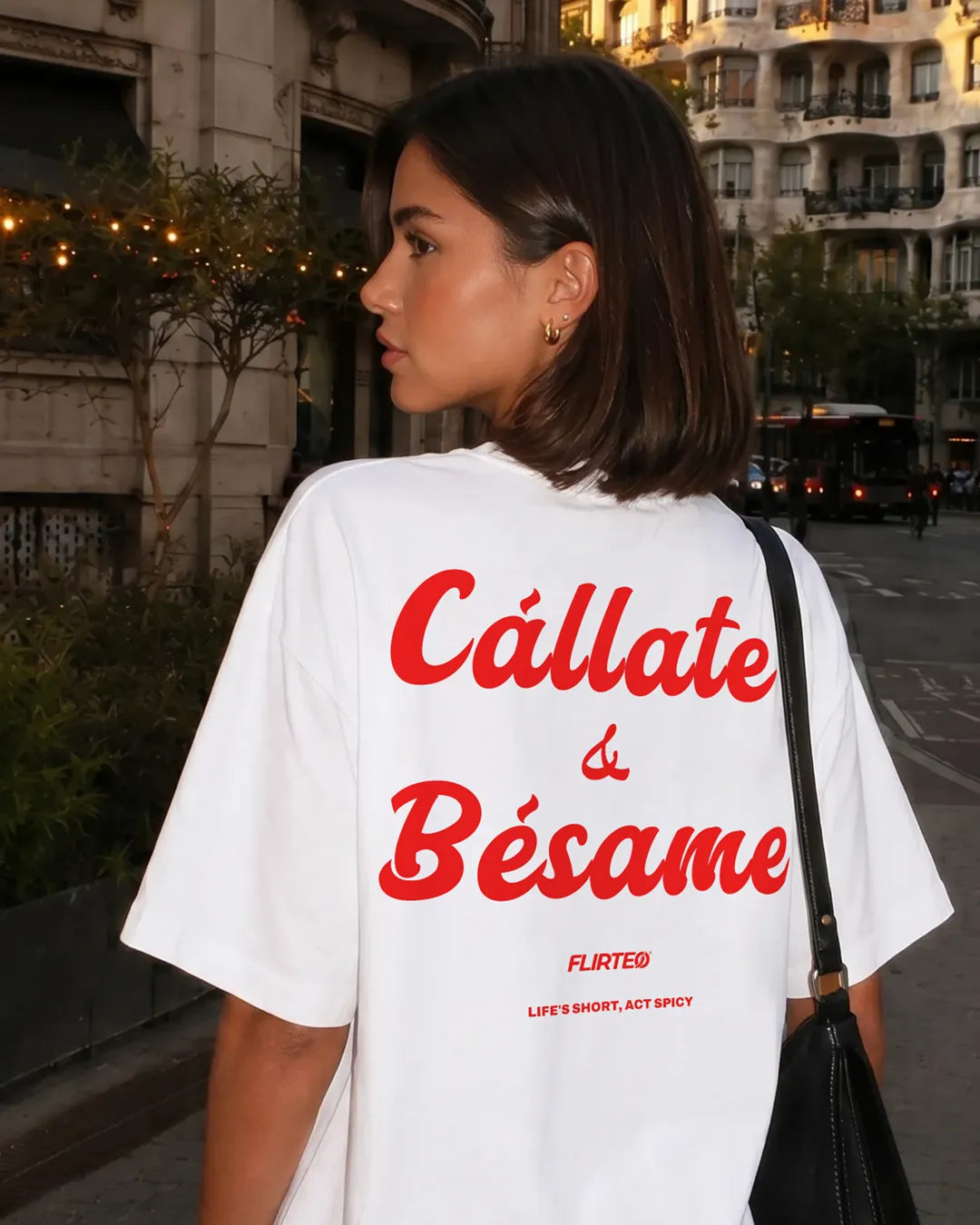 Oversize Callate y Besame de flirteo mujer