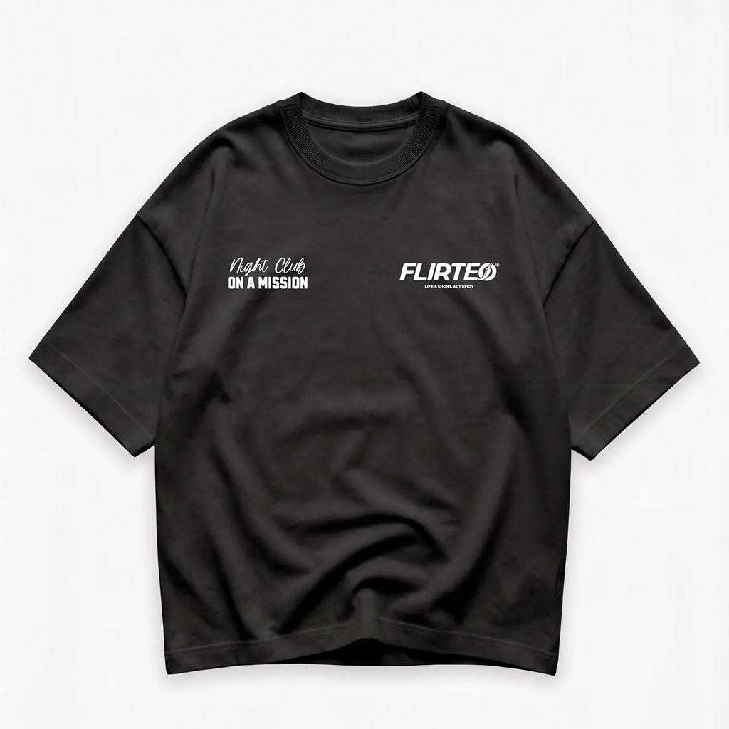 camiseta_Oversize_BLACK_DE_FLIRTEO_de_la_gama_night_club