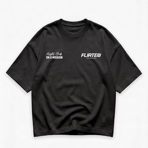 camiseta_Oversize_BLACK_DE_FLIRTEO_de_la_gama_night_club